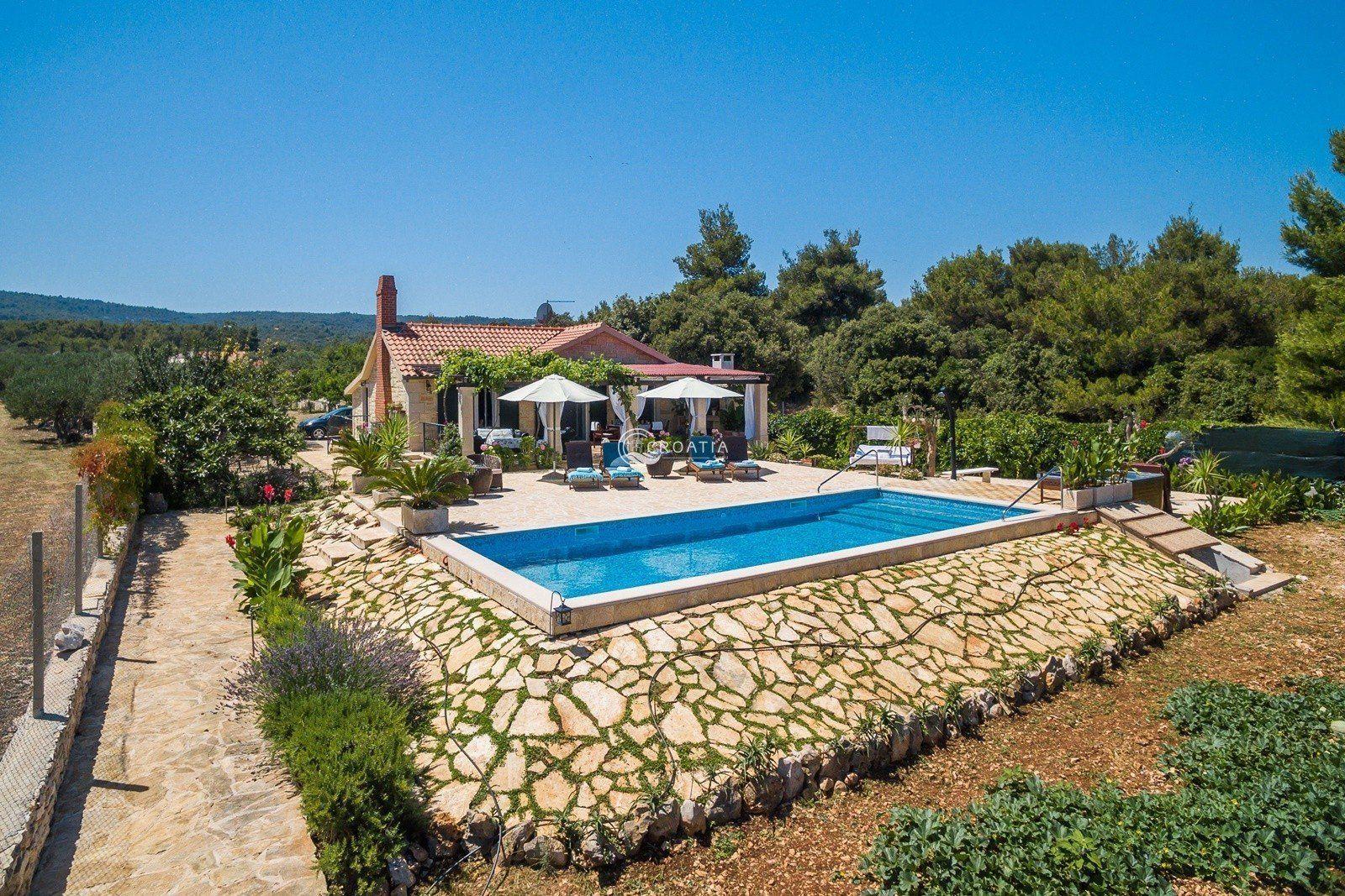 Beach Villa in Supetar, Brač island