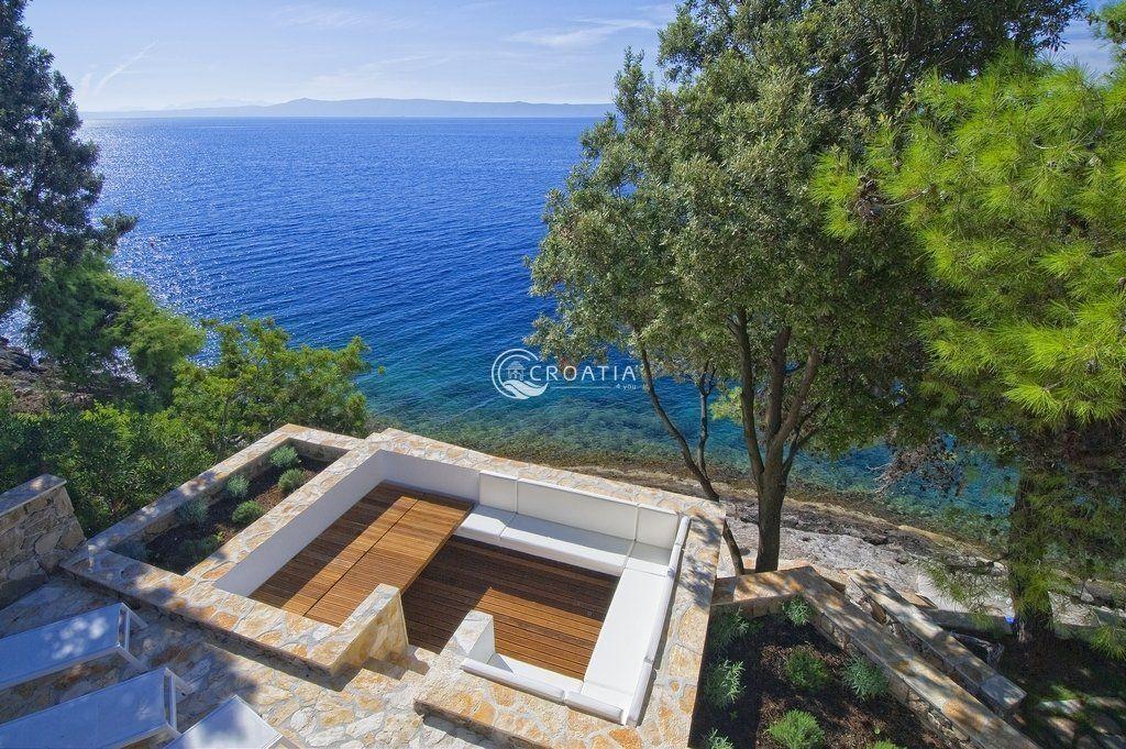 Luxury villa for rent on Island Brac