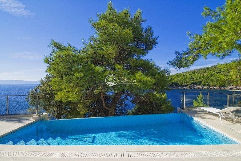 Luxury villa for rent on Island Brac