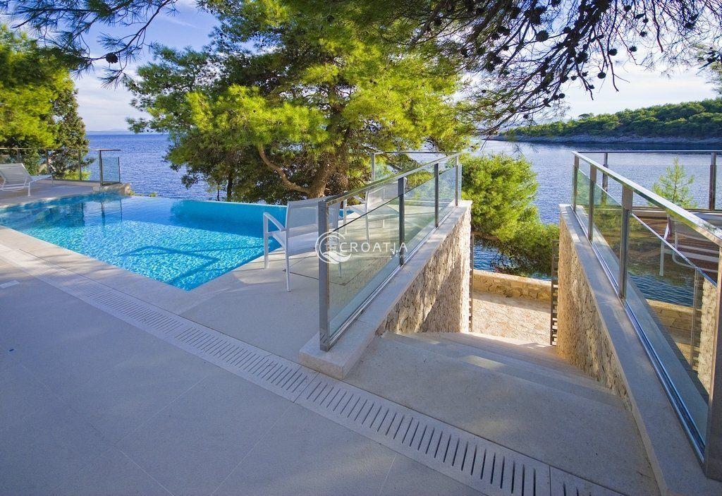 Luxury villa for rent on Island Brac