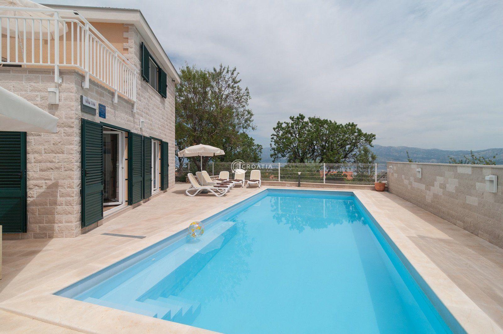 Two Villas for sale on island Brač