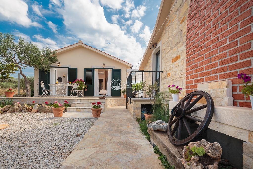 Beach Villa in Supetar, Brač island