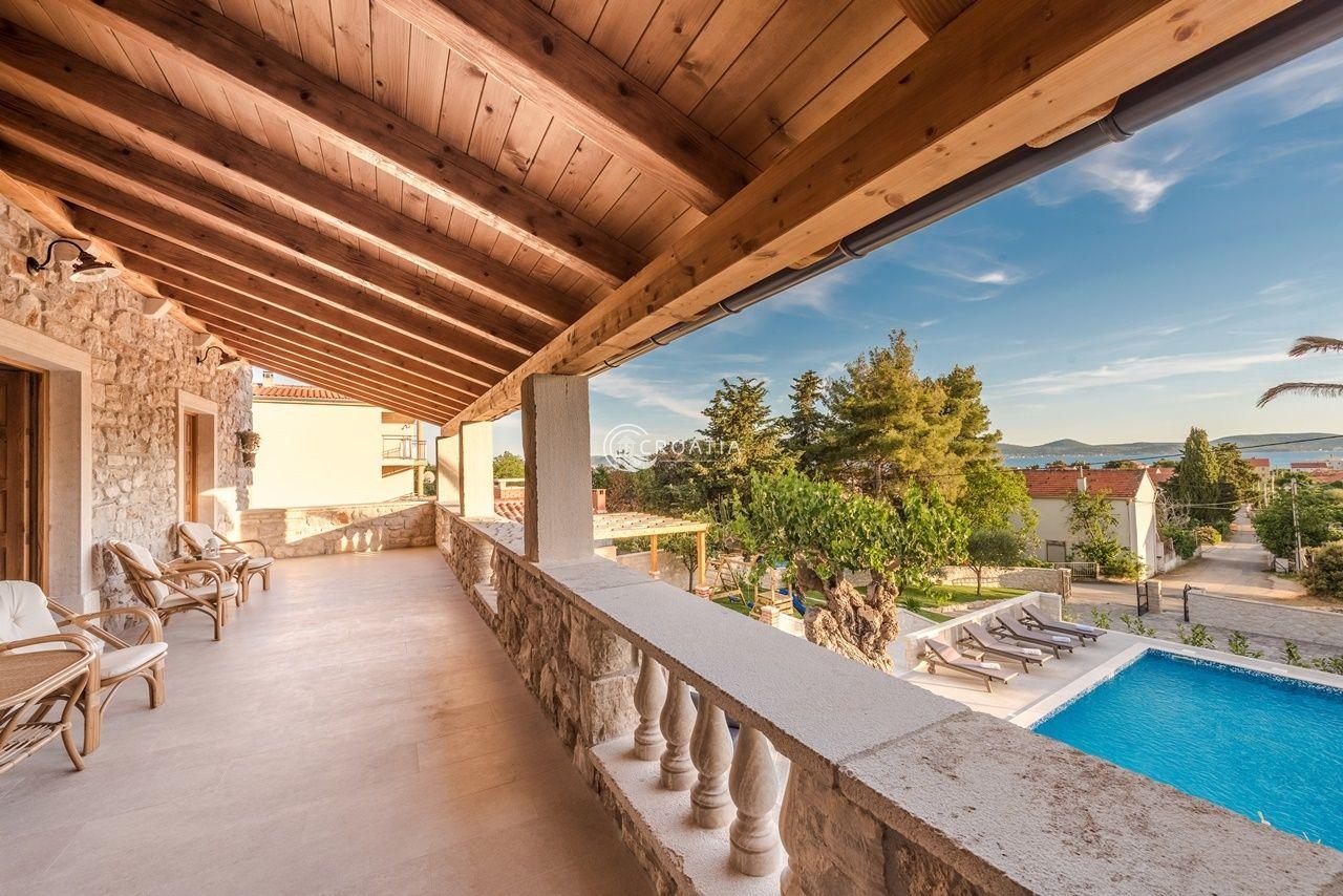 Beautiful stone Villa in Sukošan near Zadar