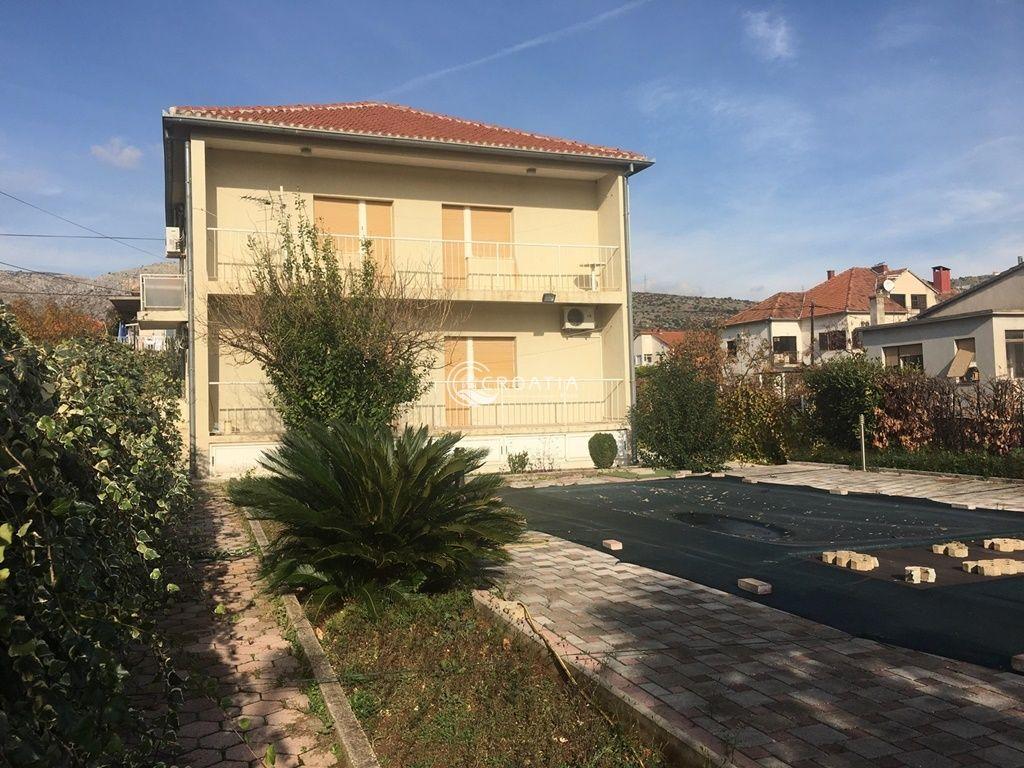 House for sale in Trogir