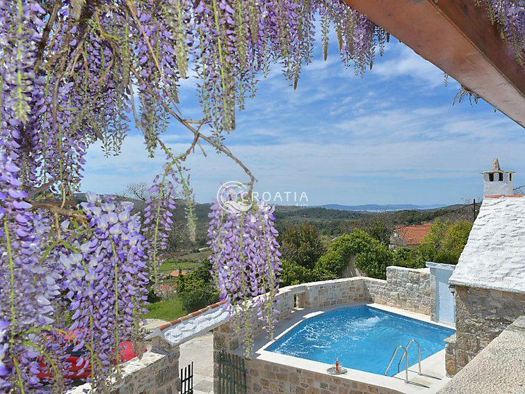 Unique cultural heritage stone villa on the island of Brač 