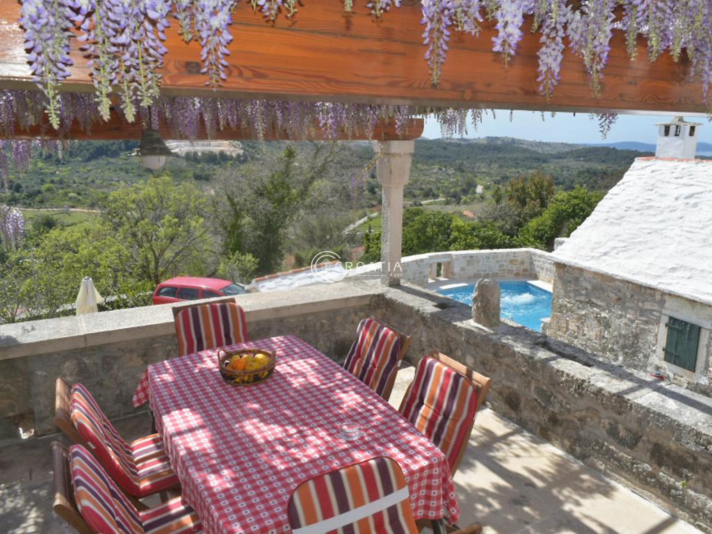 Unique cultural heritage stone villa on the island of Brač 