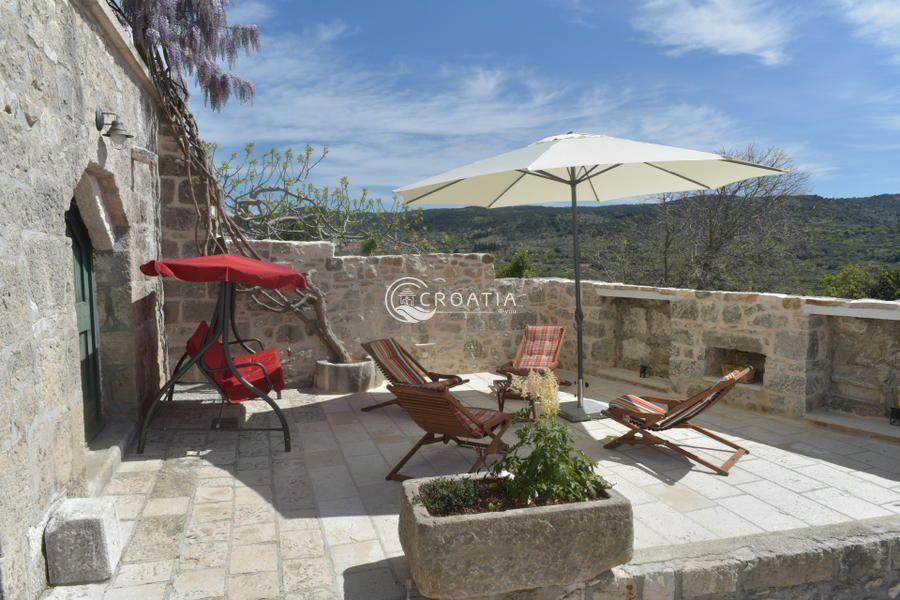 Unique cultural heritage stone villa on the island of Brač 