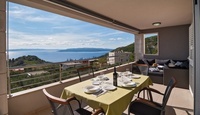 Luxury House with apartments for sale in Makarska