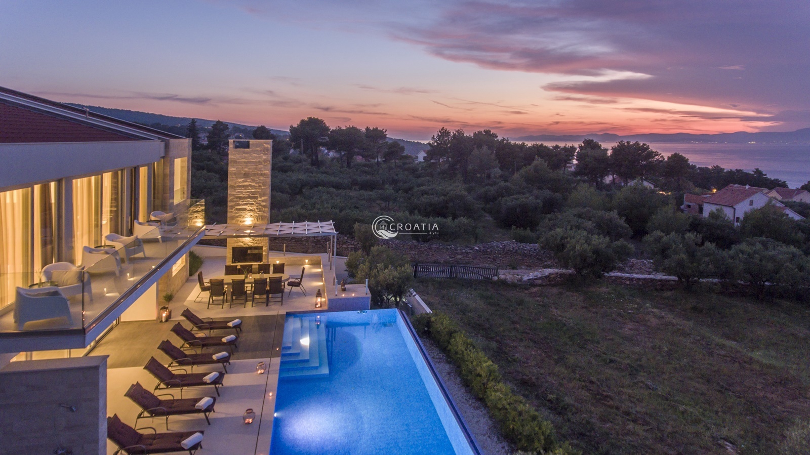 Villa in Splitska, Brač