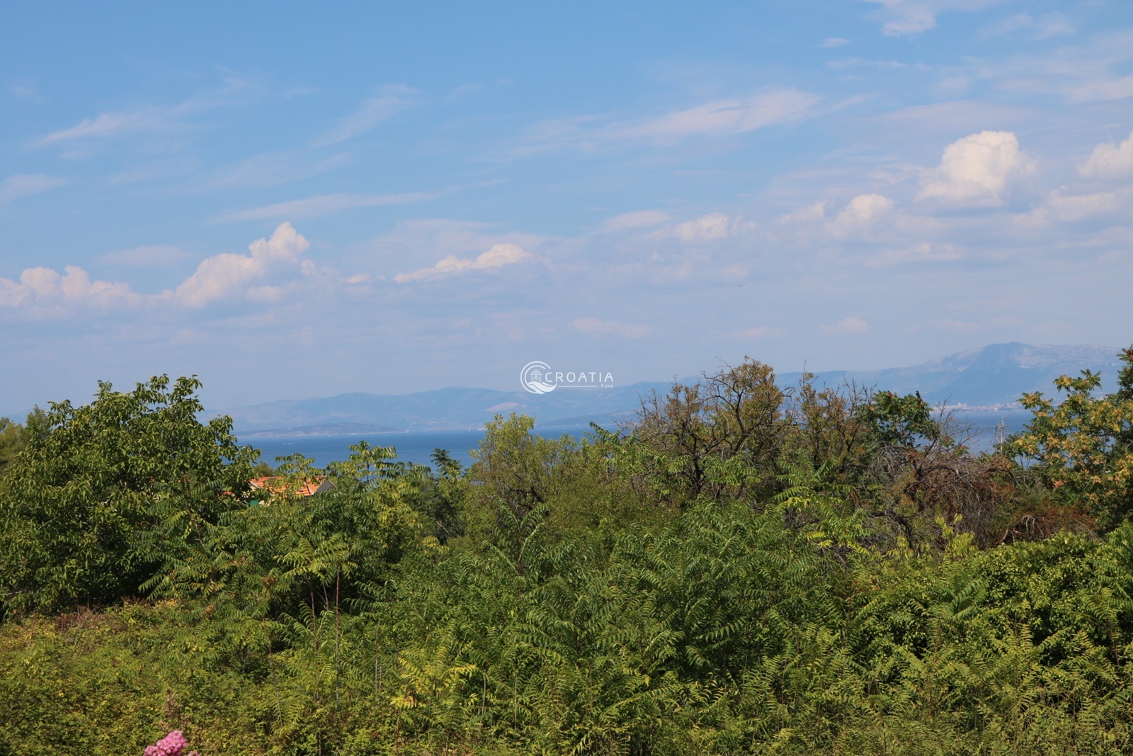 Luksuzna kamena vila na otoku Braču