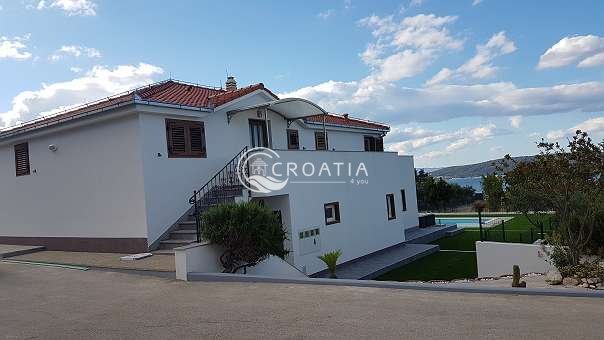 New villa in Kastela near Split for sale