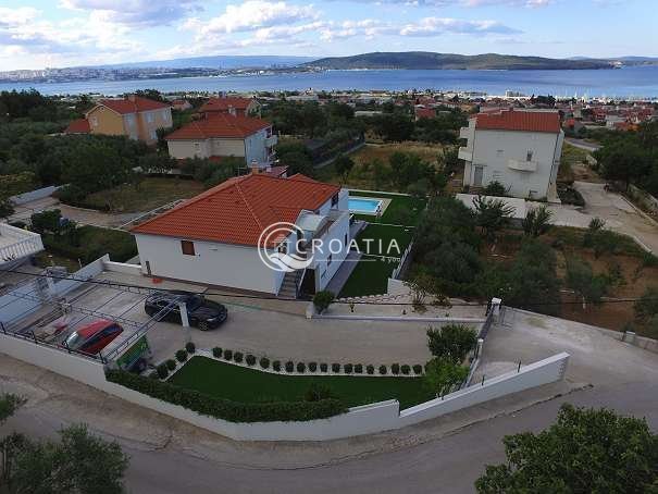 New villa in Kastela near Split for sale