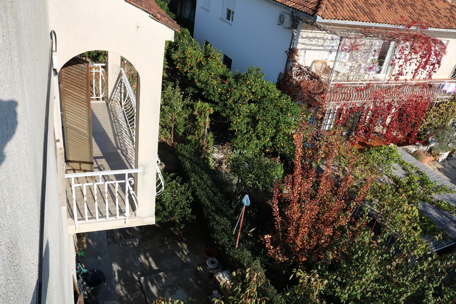 Family house in Trogir for sale