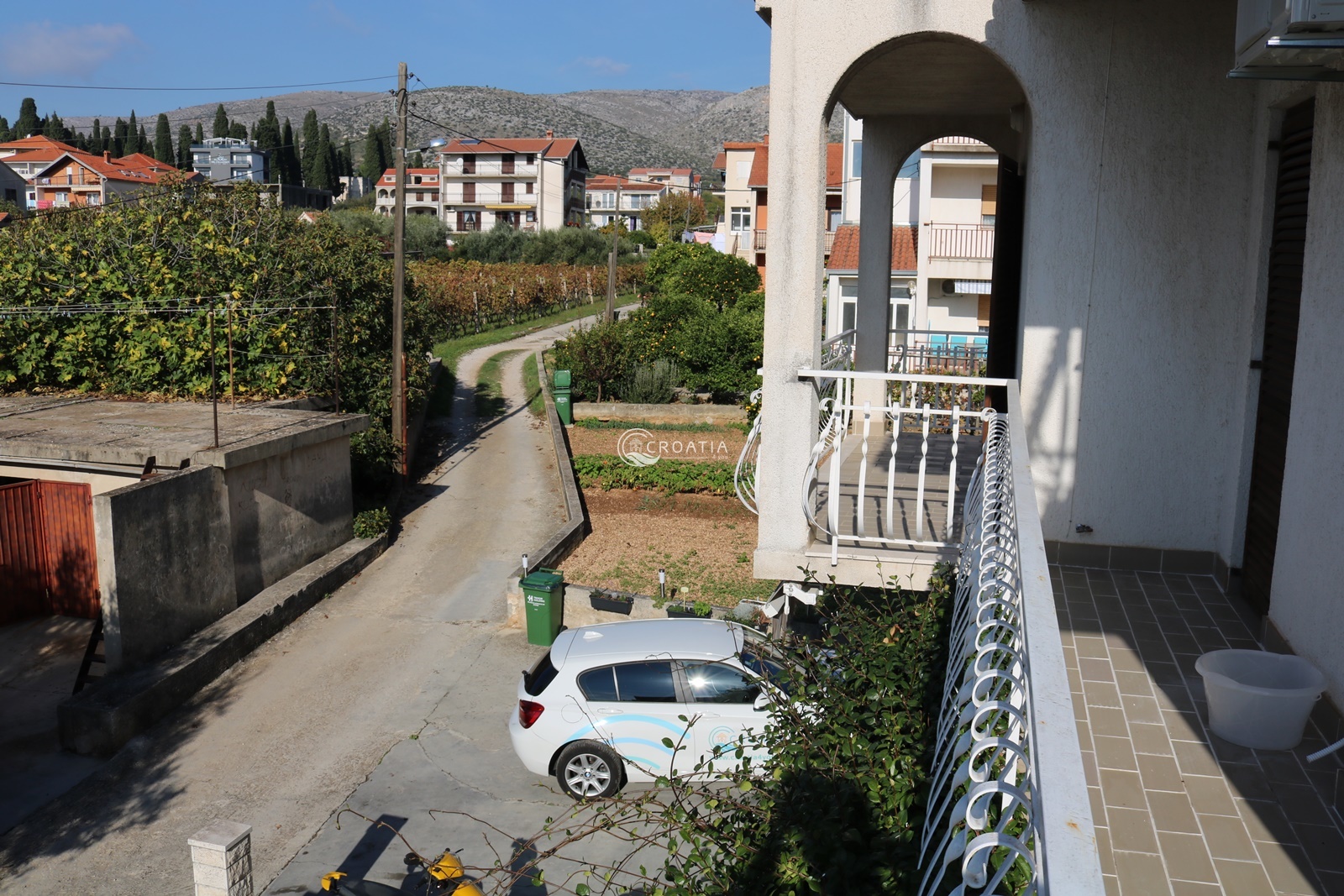 Family house in Trogir for sale