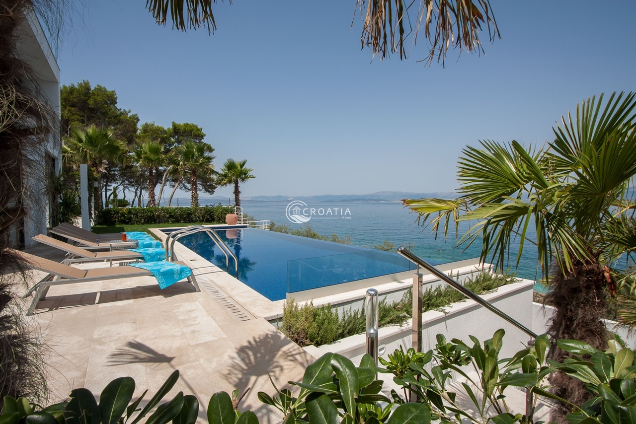 Luxury first line Villa on island Brač