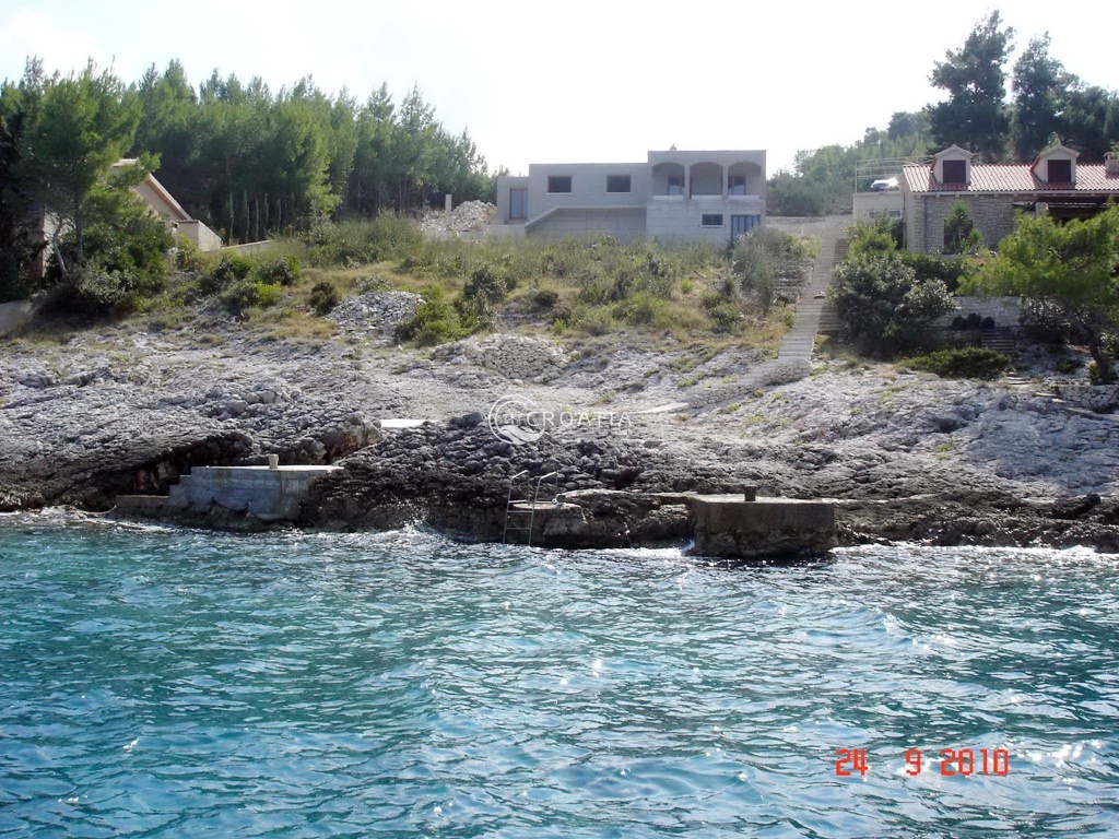 Stone holiday house with land on island Korcula