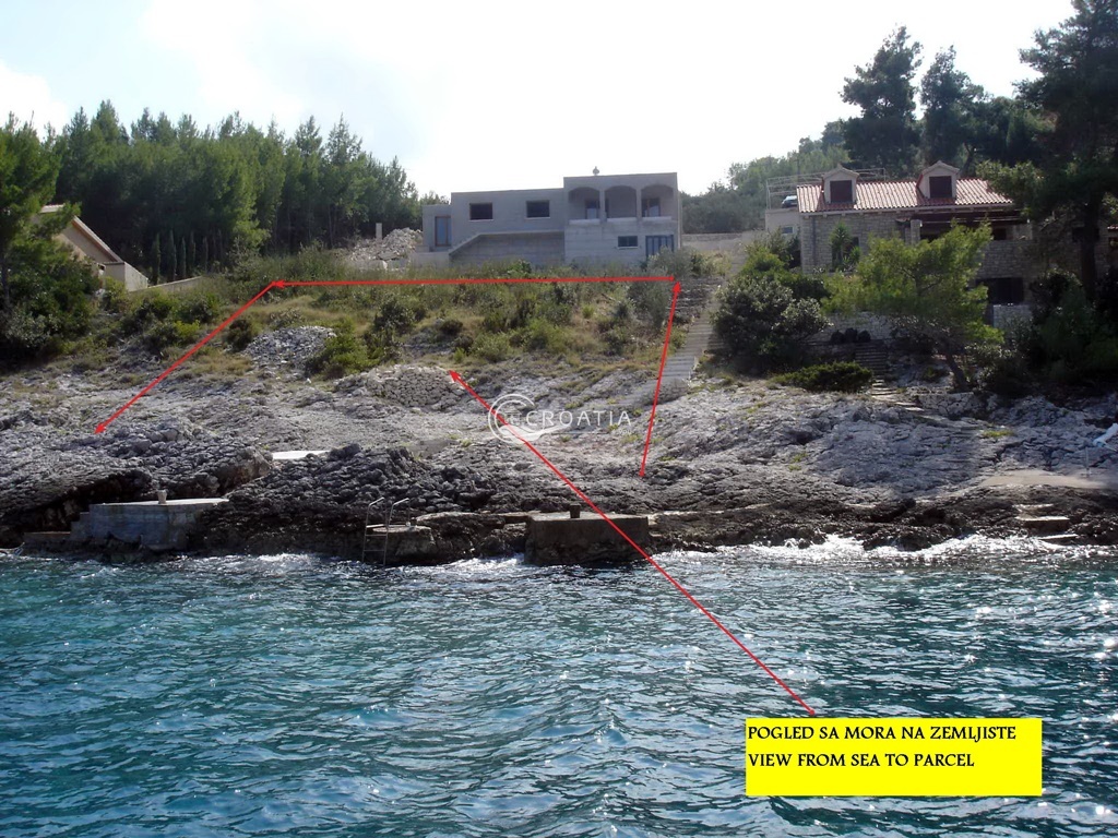 Stone holiday house with land on island Korcula