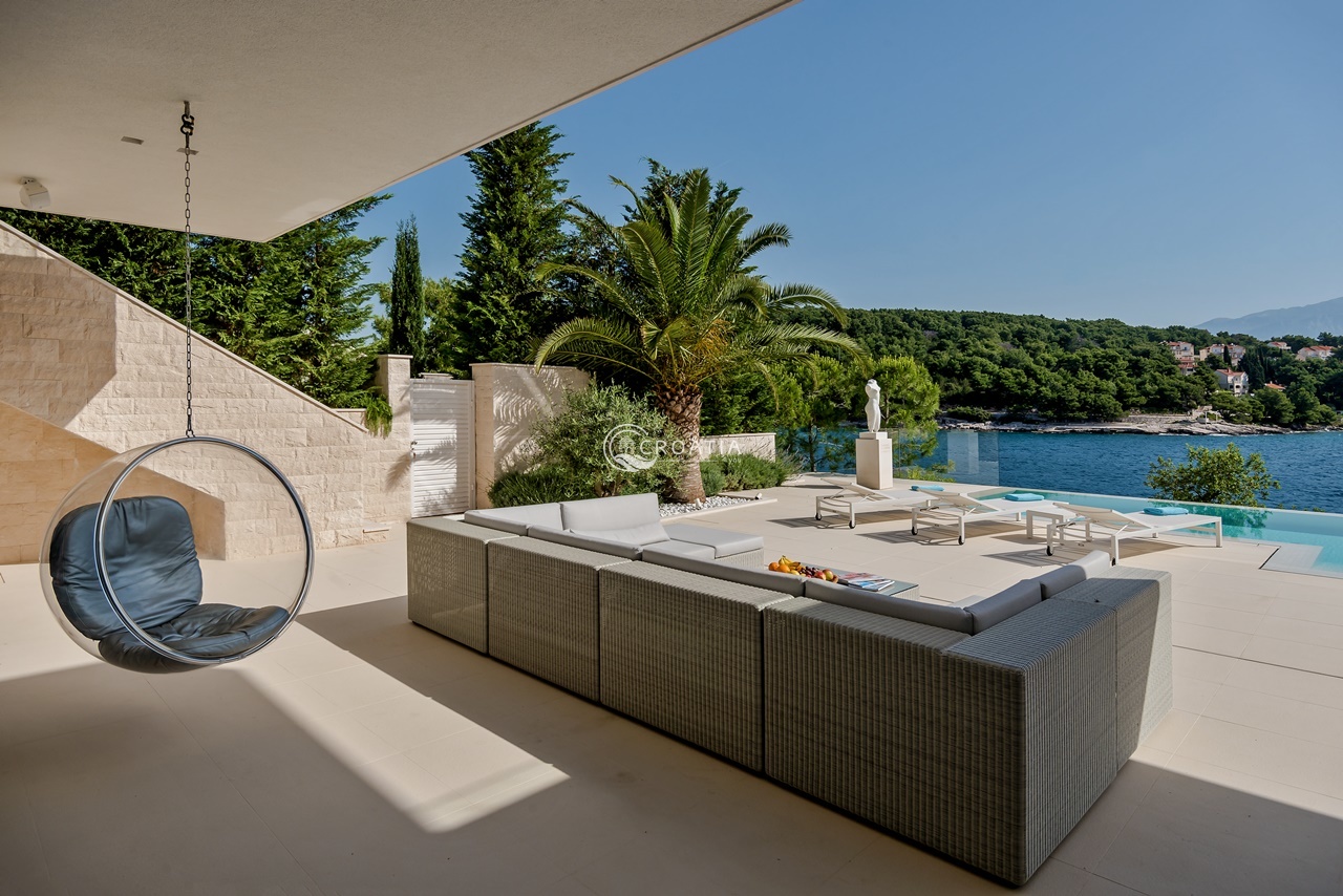 First line modern Villa, Brač island