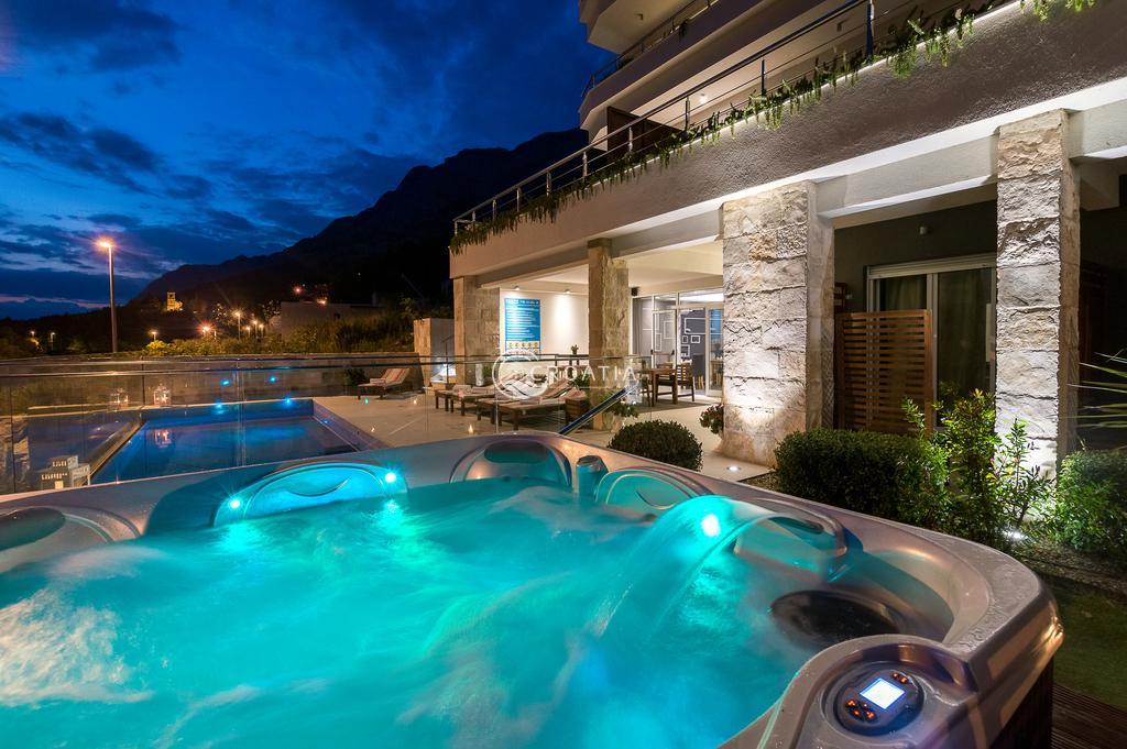 Luxury apartments with pool  