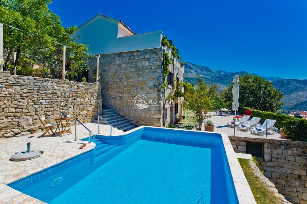 Traditional Villa near Split